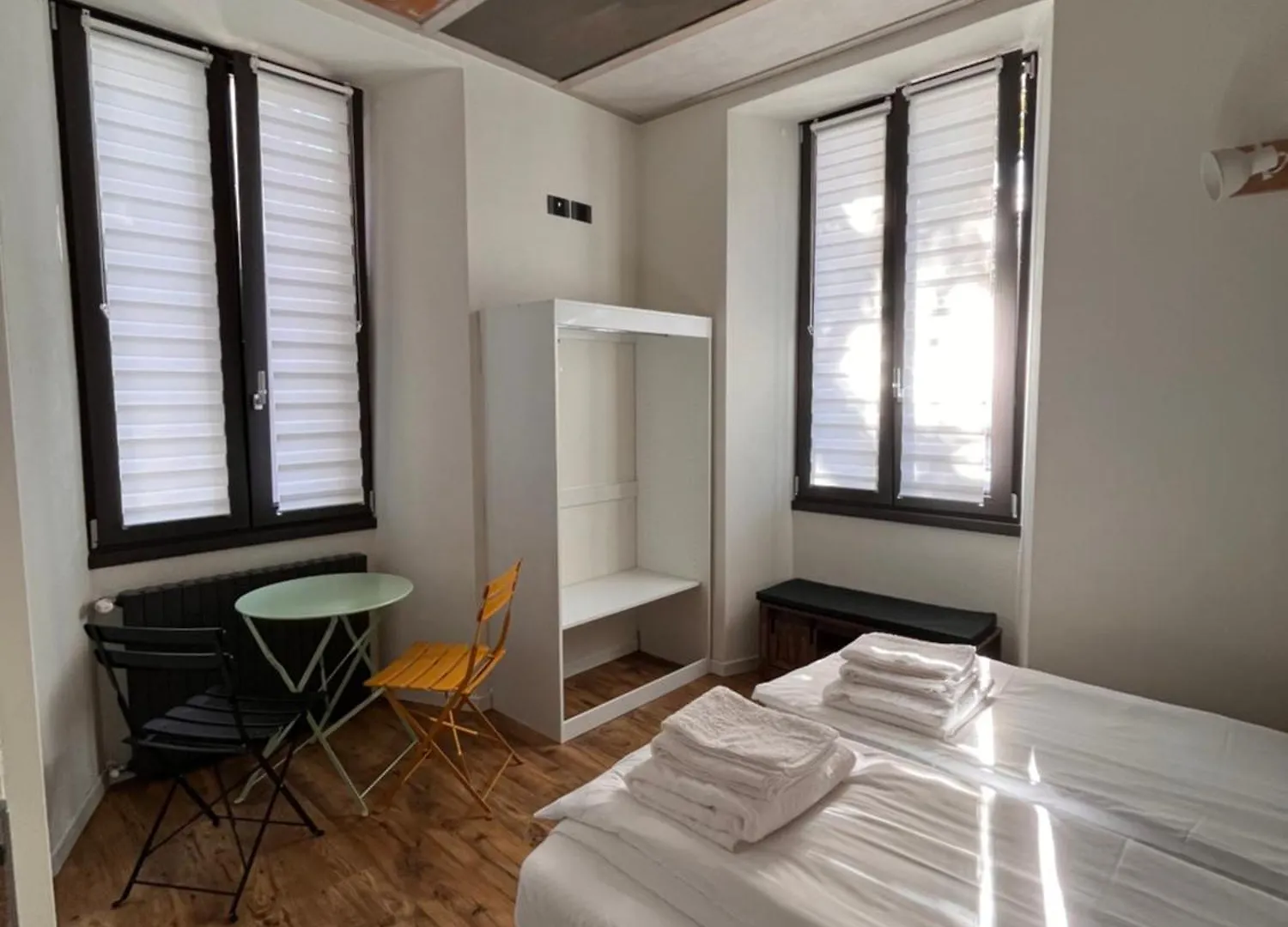 Hotel Stanza In Sondrio Coel
