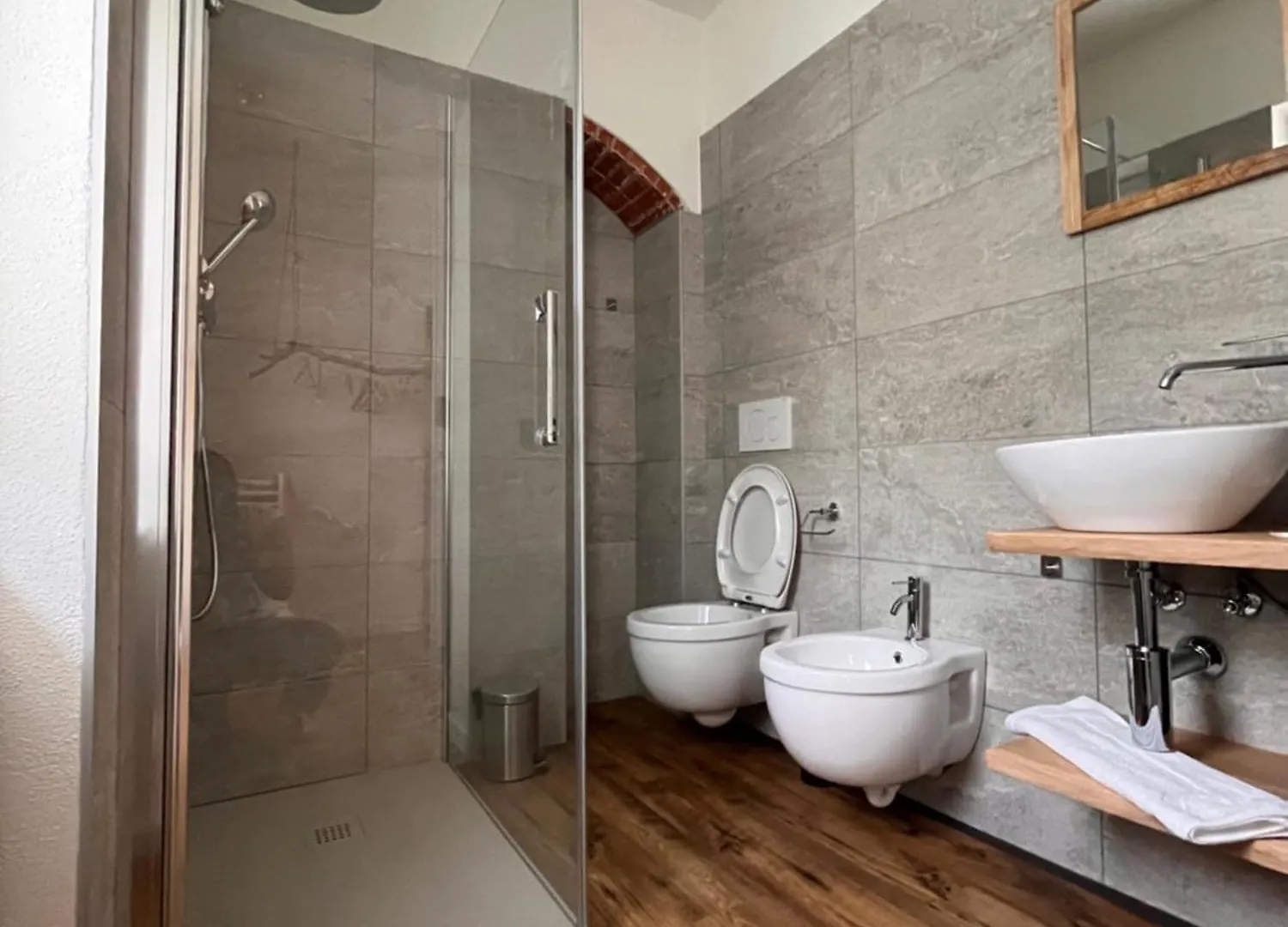 Affittacamere Hotel Stanza In Sondrio Coel Italia