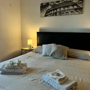 domus-mavi-apartments.it-romehotels.com/