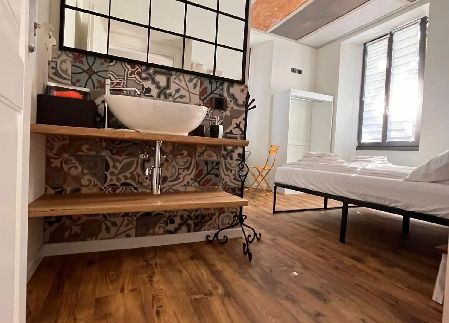 Stanza In Sondrio Coel Hotel Italy